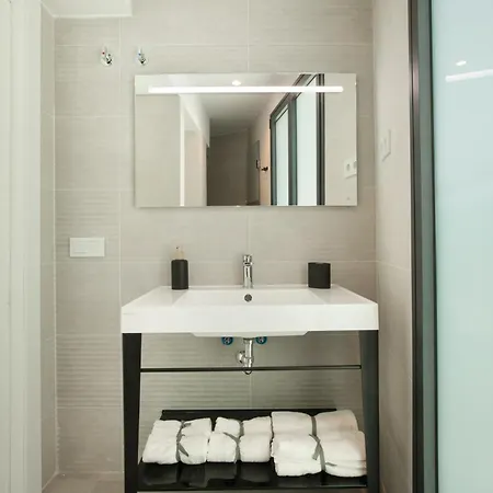 Begobe アパート トレモリノス